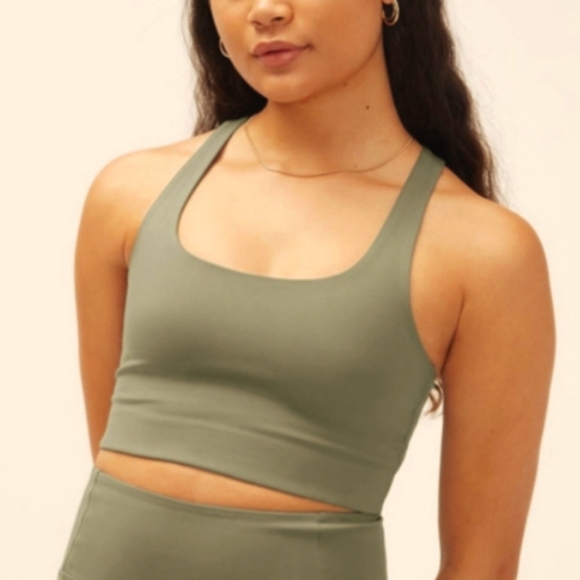 Girlfriend Collective Paloma Compression Sports Bra M - Picture 1 of 4